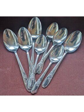 Vintage Rose Pattern Japan Stainless Flatware Set 4 Teaspoons & 4 Dinner Spoons